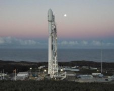 Маск запустил ракету Falcon 9 с секретным грузом