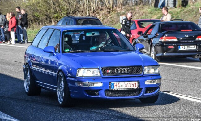 Audi RS2 Avant, Autogespot