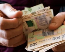 Надбавки до пенсій у липні