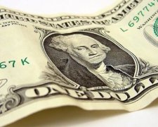 Банкам заборонили кредитувати громадян із прив'язкою до валюти