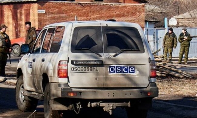Бойовики погрожують закувати в наручники спостерігачів ОБСЄ