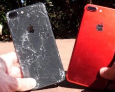 Блогеры впервые поиздевались над iPhone 8: видео впечатляет