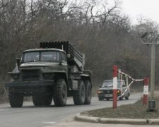 Безпілотник знайшов важке озброєння бойовиків: фото