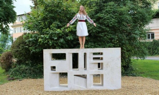 Українську "Точку зору" встановили в Італії