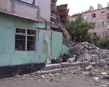 Прифронтовий Первомайськ: розграбовані магазини і вигорілі квартири (фото)