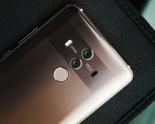 Huawei Mate 20 Pro vs iPhone XS Max: тесты определили лучший смартфон