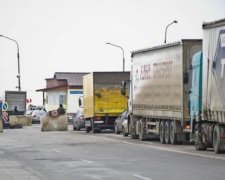 Крымская «власть» возбудила уголовные дела против участников блокады