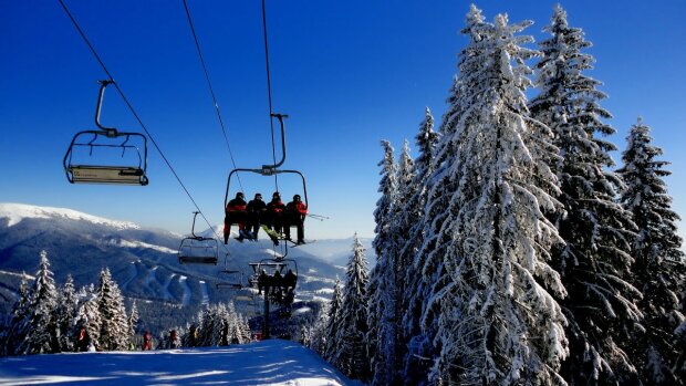 Новий рік у Карпатах: як гірськолижні курорти працюватимуть у локдаун