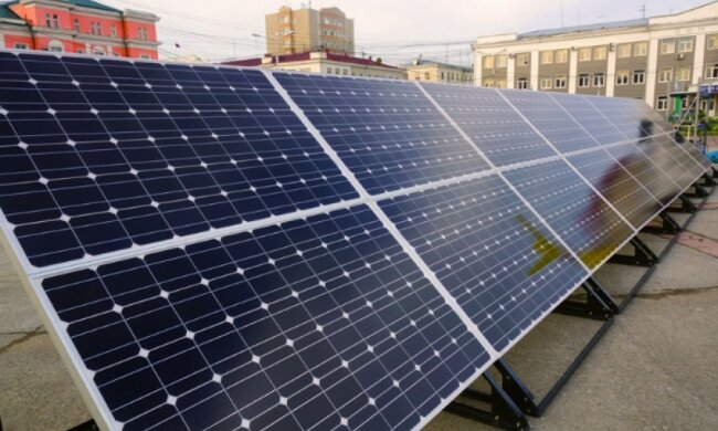 Сонячні панелі стануть найдешевшим джерелом енергії до 2023 року