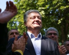 Порошенко прямиком из тропиков оконфузился по-рождественски: "Как сидя на яхте можно..."