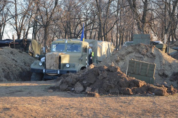Украинские воины феерически уничтожили логово путинских паразитов: эпичное видео