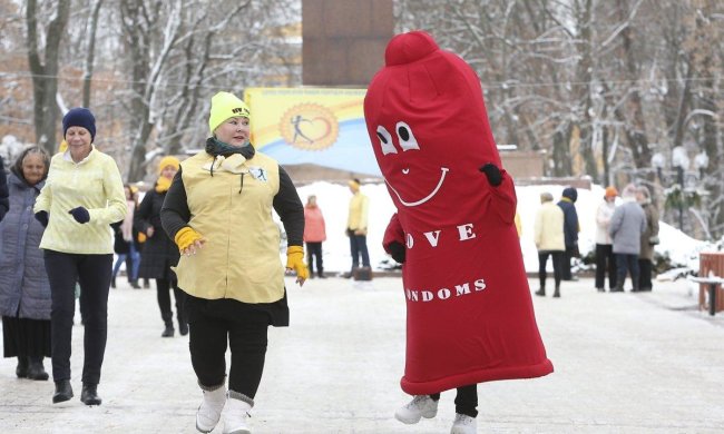 Будьте обережні: в Україну завезли партію бракованих презервативів