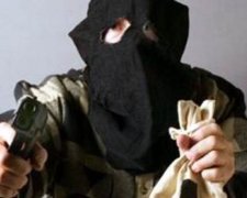 Банда підлітків скоїла два напади на АЗС у Києві (відео)