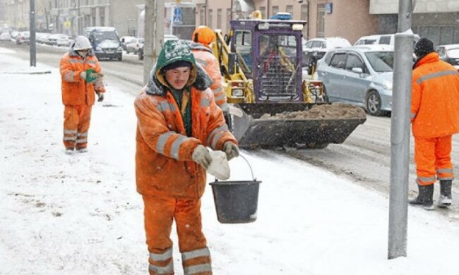 «Артемсоль» отказалась поставлять соль должникам-автодорам