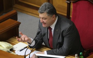 Соцсети гневно раскритиковали обращение Порошенко 