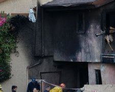 В Лос-Анджелесі літак врізався в житловий будинок