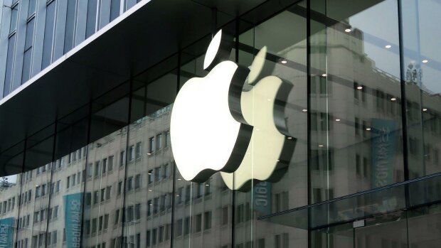 Apple вляпалася в черговий скандал, на цей раз через гроші