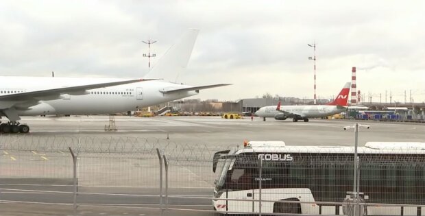 аеропорт Шереметьєво в Москві, скріншот з відео