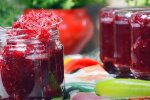 Борщ приготовится быстрее и будет вкуснее: рецепт консервированной свеклы