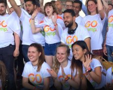 Відкриті для світу: 10 іноземців вестимуть  акаунт України у Twitter