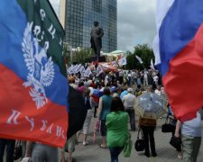 Республіка дурнів: фанати Захарченка отримали красномовне послання