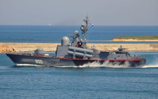 Блокада Азовского моря: вражеские корабли приблизились вплотную