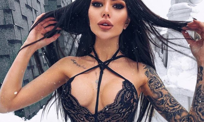 Алена Омович