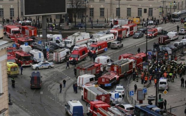 Паніка та масова евакуація: у київському ТЦ щось відбувається