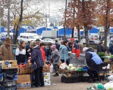 стихійна торгівля, скріншот із відео