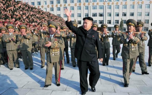 Безумный Ким готов отказаться от ядерной кнопки, но при одном условии