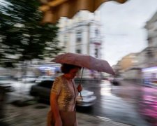 Беспощадная стихия забрала Ровно под воду: фото 