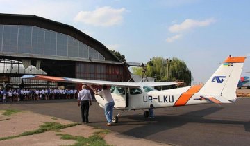Перший літак "Цесна – 172" прилетів у Кіровоград