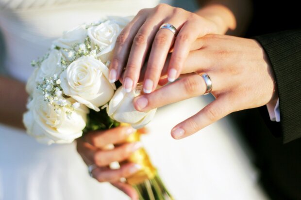 Годовщины свадеб с 6 до 9 лет совместной жизни: подарки и традиции