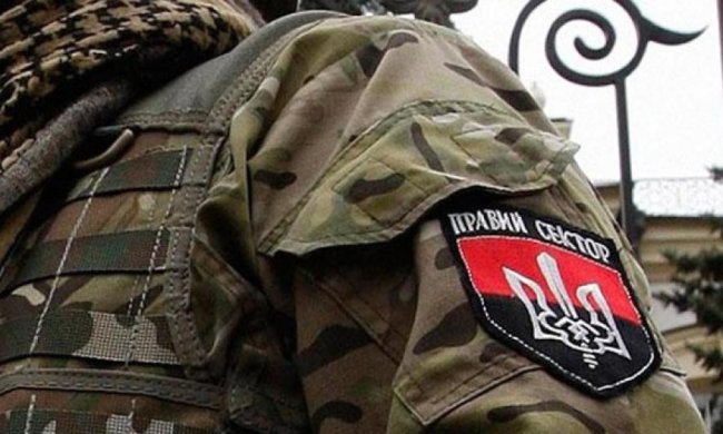 В Киеве напали на штаб "Правого сектора"