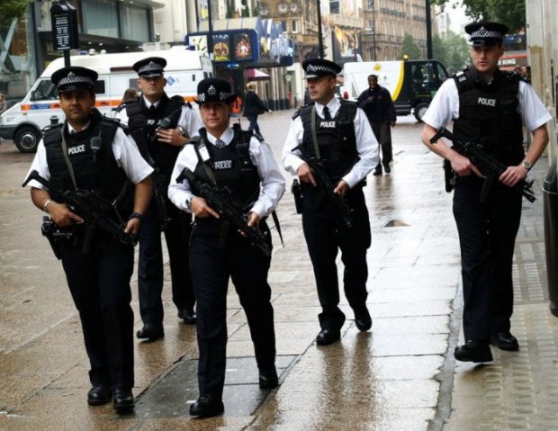 полиция Великобритании