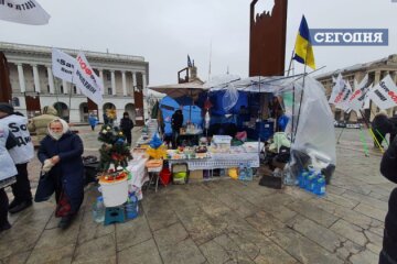 На Майдане продолжаются митинги предпринимателей, фото: Сегодня