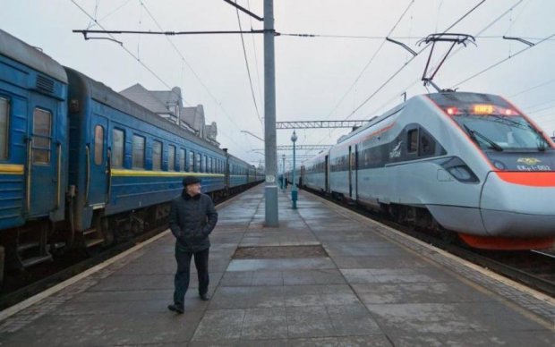 Украинцы останутся без железнодорожного сообщения с РФ