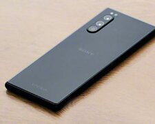 Sony Xperia 2