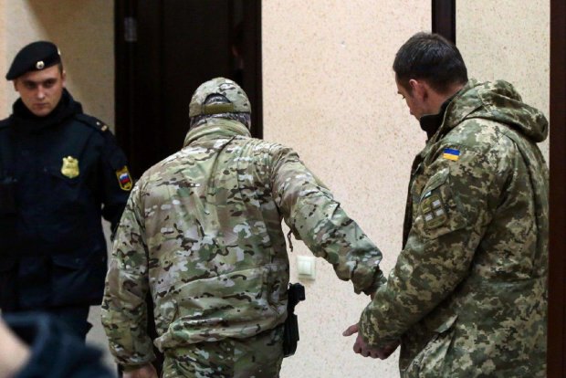 Українські моряки висловили свою позицію окупантам: Ми - військовополонені