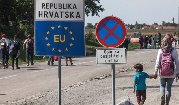  Мигрантский кризис в ЕС: Хорватию заставили открыть границу с Сербией