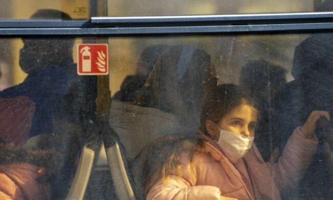 Українці, фото: Unian