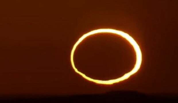 Кільцеве сонячне затемнення, скріншот: YouTube