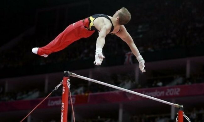 Німецький гімнаст забере з Олімпіади фартовий турнік