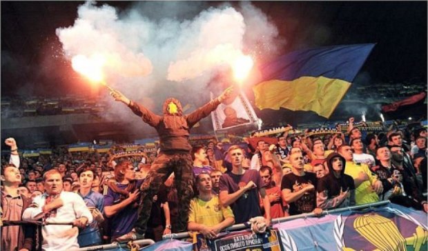 Українських фанатів затримали у Польщі
