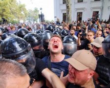 Під стінку і розстріляти! Українці згуртувались проти нардепів