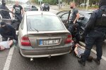 У Дніпрі затримали банду спритних домушників — запхали тонни скарбів під подушку