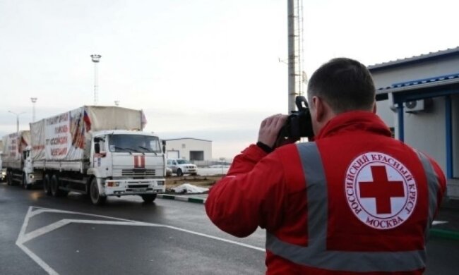 На Донбасс направили дюжину грузовиков с гуманитаркой