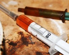 Сімейний бізнес по-волинськи: пара облаштувала вдома наркопритон