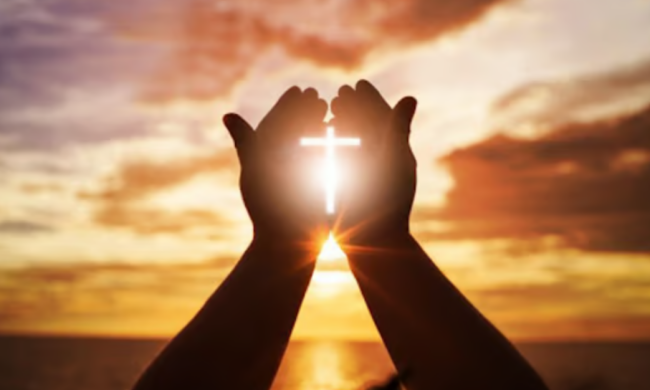 Рождественский пост 2025: молитвы, которые изменяют сердце и слова, которые должны прочитать каждый в эти дни до 25 декабря