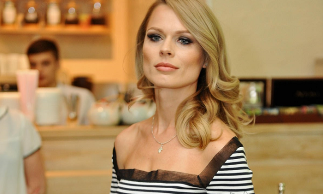 Фреймут и Леся Украинка: скадальная ведущая анонсировала новый проект